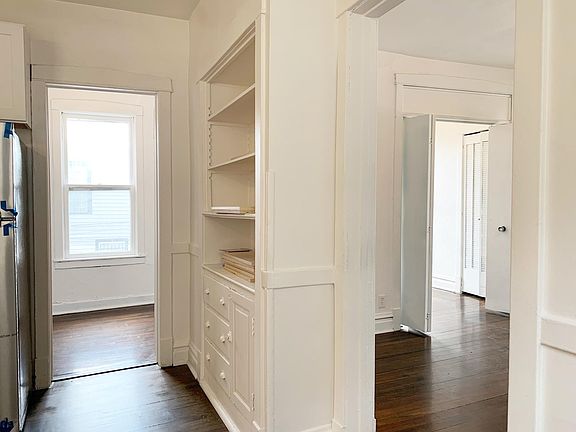 4th image of 3642 W Belmont Ave APT 2R