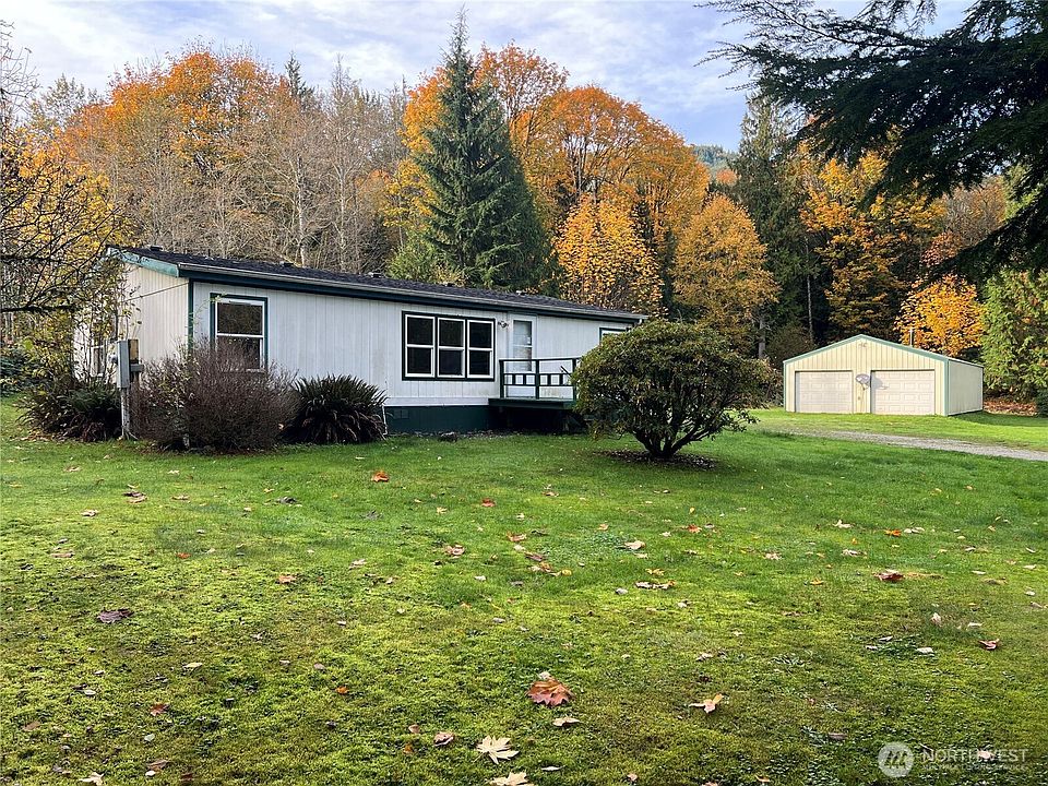 2nd image of 32243 Carpenter Road