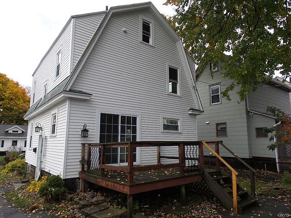 3rd image of 171 Berkshire Ave