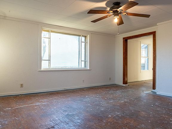 5th image of 11035 E Johnson St