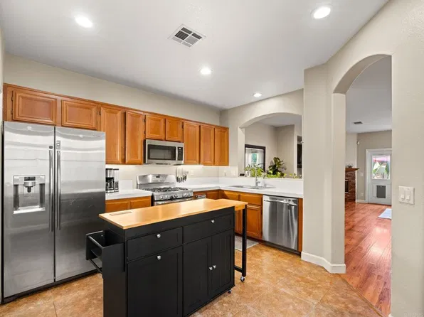 625 Sumner Way Unit 4, Oceanside, CA 92058