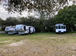 2141 B Rd #RV, Loxahatchee, FL 33470