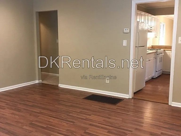808 Meadow Pl — Photo 4