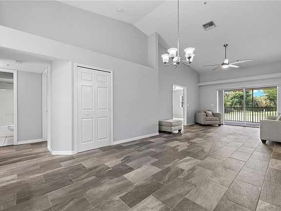 5th image of 9720 Rosewood Pointe CT #201