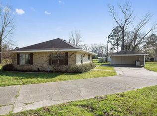 5976 Rolling Acres Dr, Baker, LA 70714