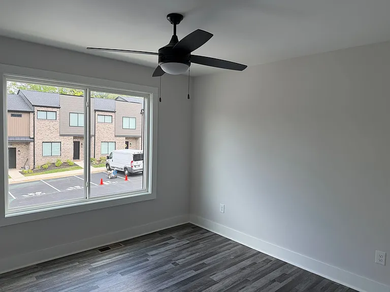 126 Allure Dr — Photo 4