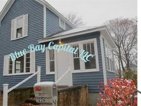 1226 Blakeslee St, Kalamazoo, MI 49006