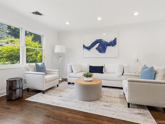 4th image of 116 Huntley Drive