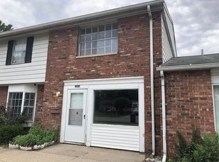 2804 Hickory Rd, Mishawaka, IN 46545