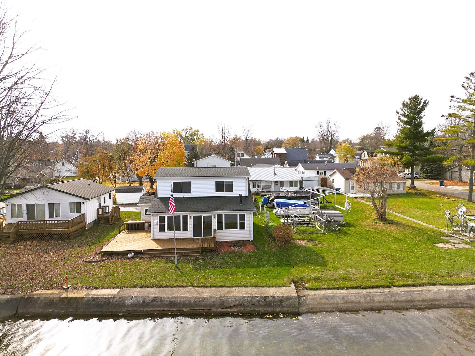 119 Wilson St, Houghton Lake Heights, MI 48630 Zillow