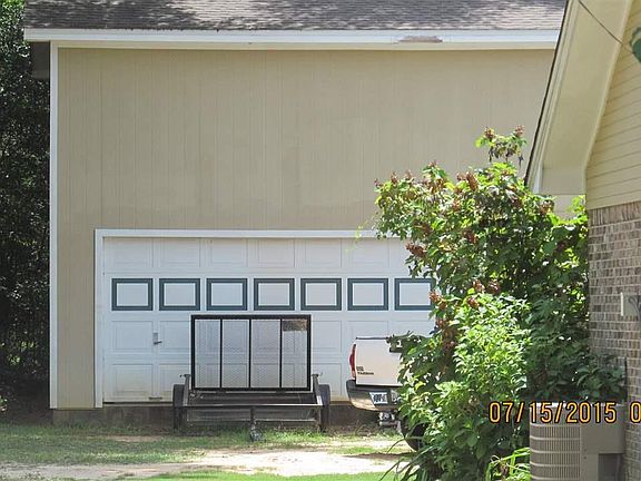 3rd image of 5916 Lawson Ln