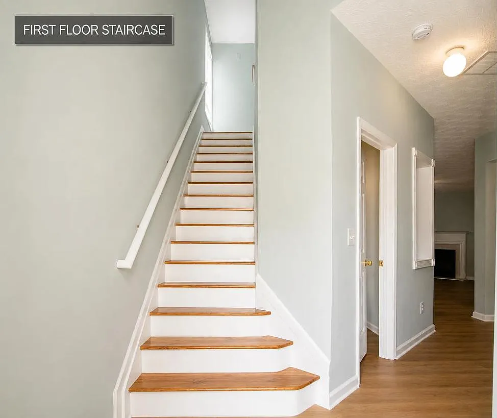 4269 Annlette Dr NW — Photo 2