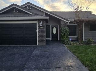 900 Ranleigh Way, Modesto, CA 95358