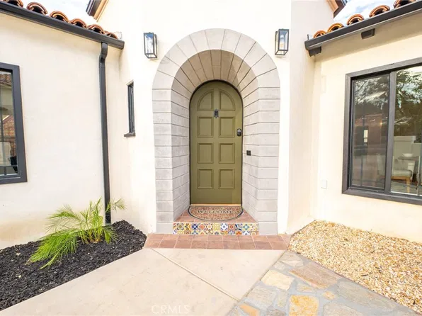 4832 S Victoria Ave, Los Angeles, CA 90043