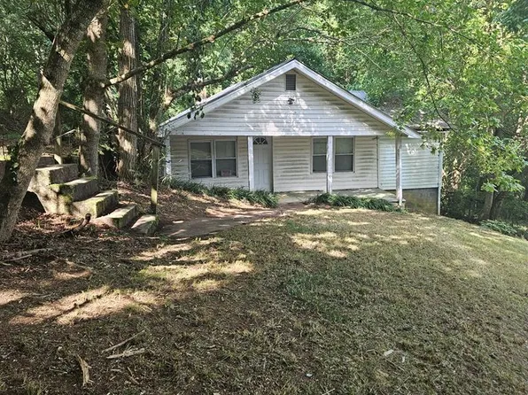 105 Painter St, Sylva, NC 28779