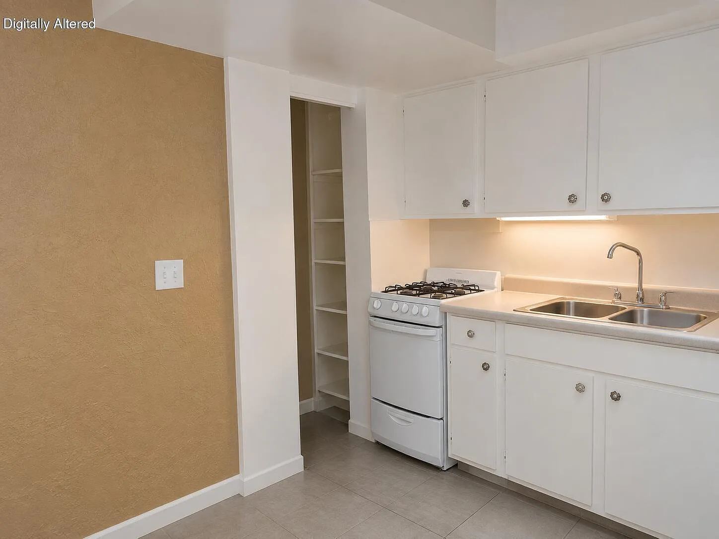 1 bed, 2600 sqft, $1,000 — Photo 4