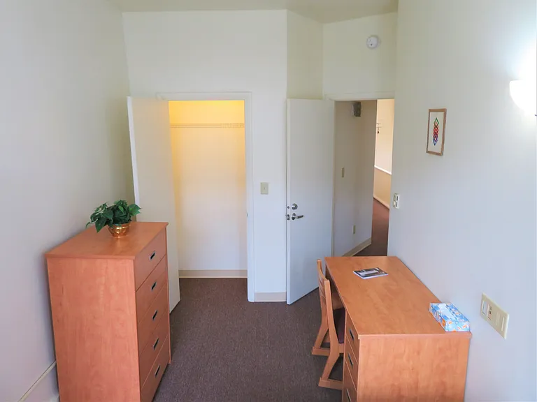156 E State St #4 — Photo 20