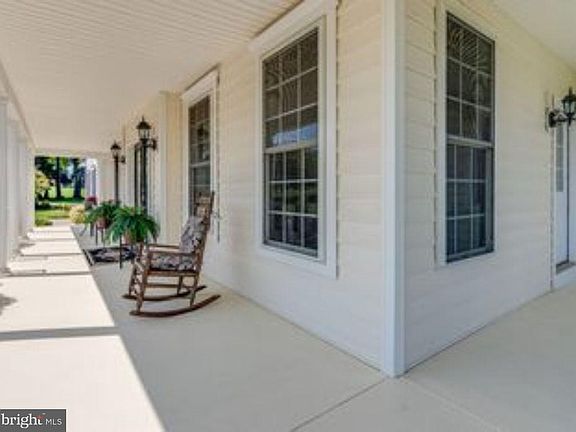 4th image of 13719 Old Springhouse Ct