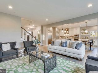 317 Bonheur Ave, Gambrills, MD 21054