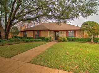 208 Randy Lee Ln, McKinney, TX 75071