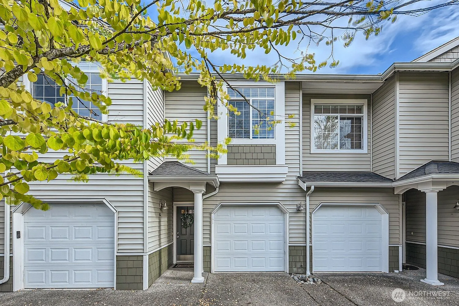 1855 Trossachs Blvd SE #705 photo 1