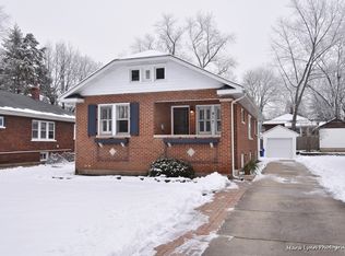 917 Webster Ave, Wheaton, IL 60187
