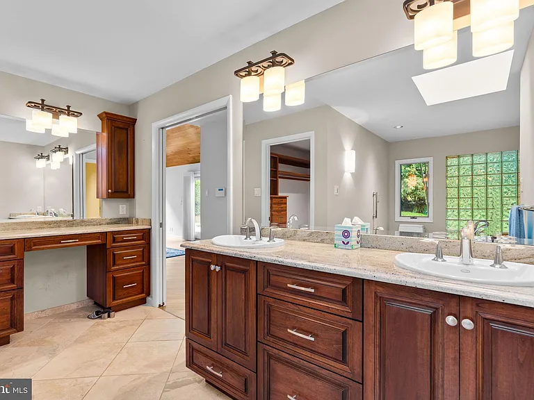 4233 Buckskin Wood Dr — Photo 35