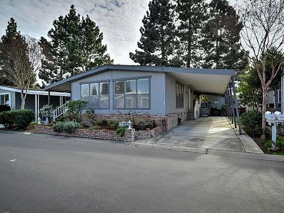 2nd image of 166 Quail Hollow Dr #166