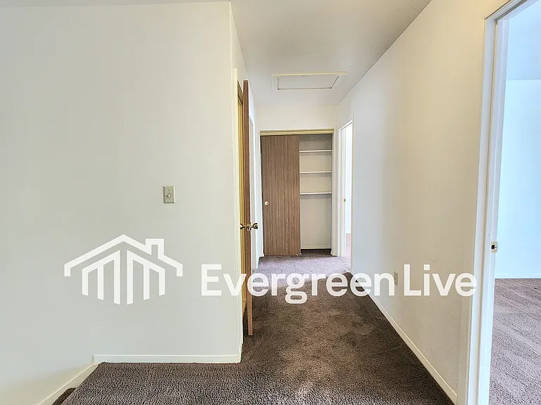 124 Raven Dr — Photo 15