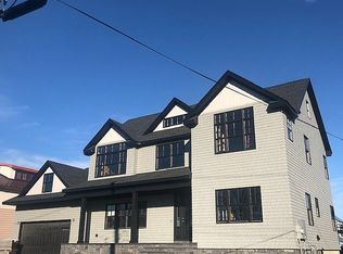 109 Lighthouse Rd, Babylon, NY 11702