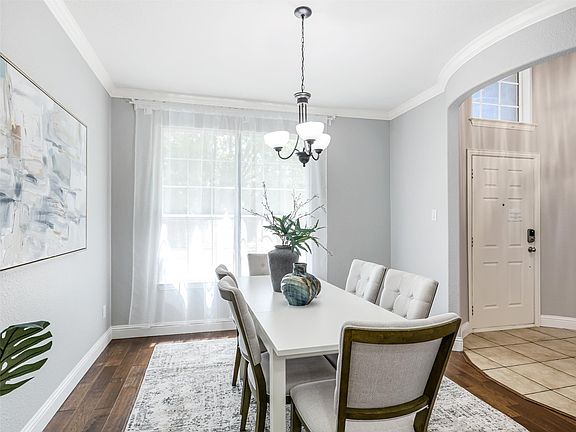 4th image of 2272 Fox Ridge Trl