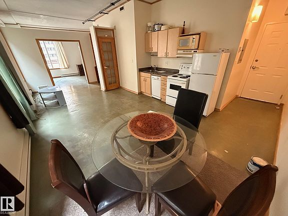 4th image of 10024 Jasper Ave NW #505
