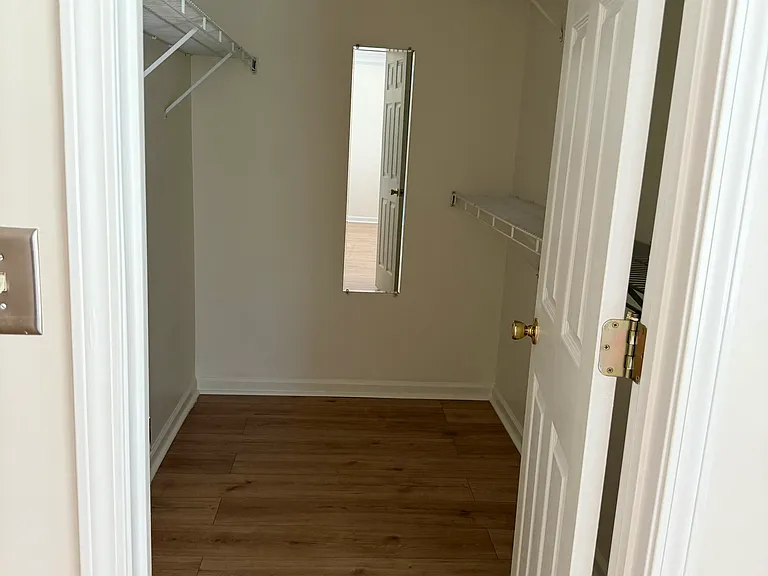 4314 Lock Ness Ln — Photo 10