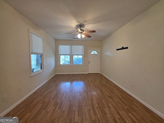2nd image of 1313 Beman St