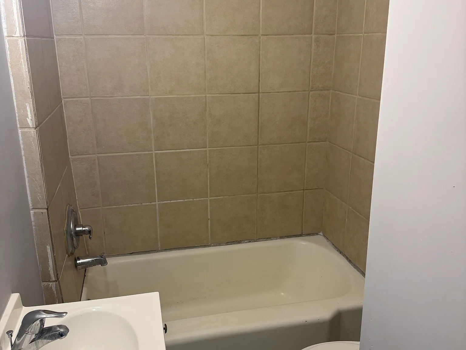 2 bed, 744 sqft, $1,450 — Photo 4