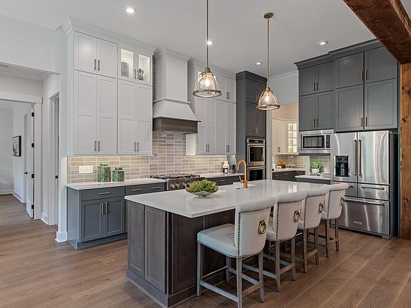 The Ballentine Kitchen