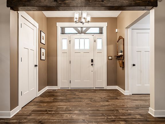 4th image of 2117 W Bedrock Ln
