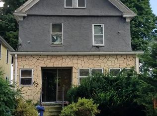 62 Hollingsworth St, Mattapan, MA 02126