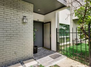 1300 Augusta Dr APT 28, Houston, TX 77057