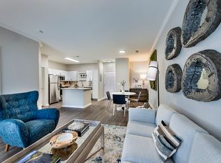 801 Englewood Pkwy APT B111, Englewood, CO 80110