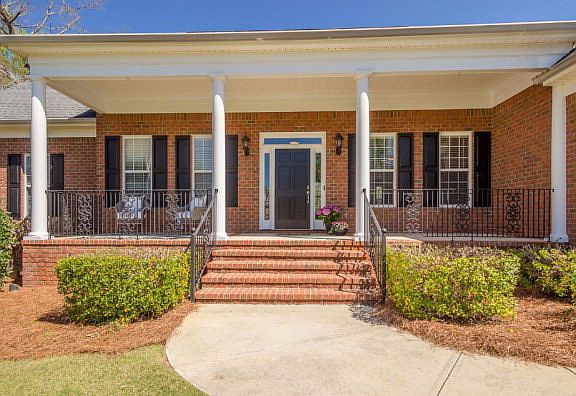 4th image of 1420 Knob Hill Cir