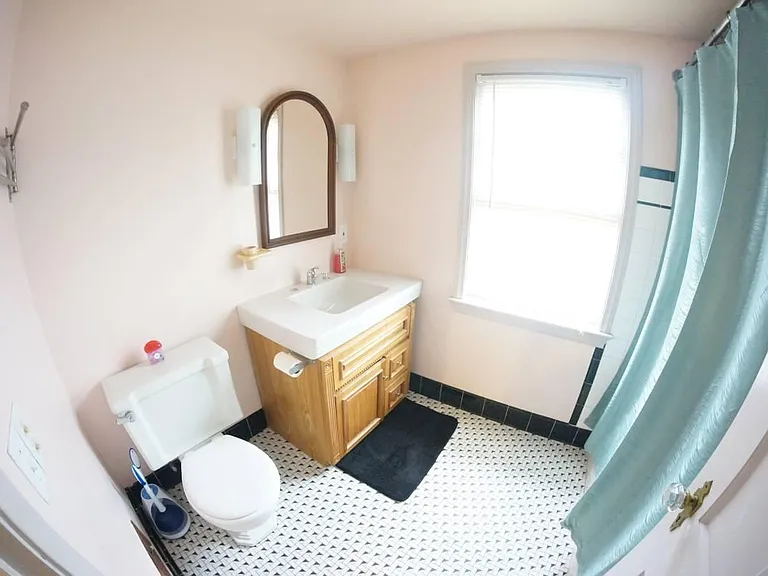 86 Arvine Hts — Photo 8