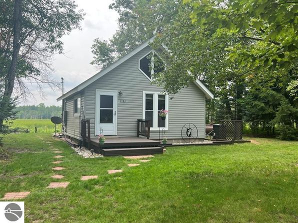 6386 S Blue Springs Trl, Falmouth, MI 49632