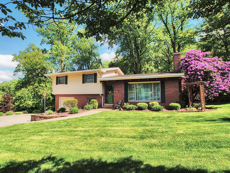 1st image of 310 North Dr
