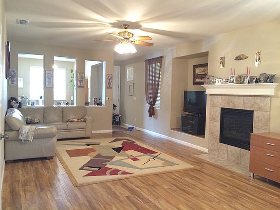 3rd image of 23 Amarillo Ct