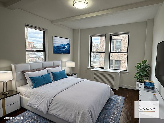 4th image of 25 W 68th St #3D