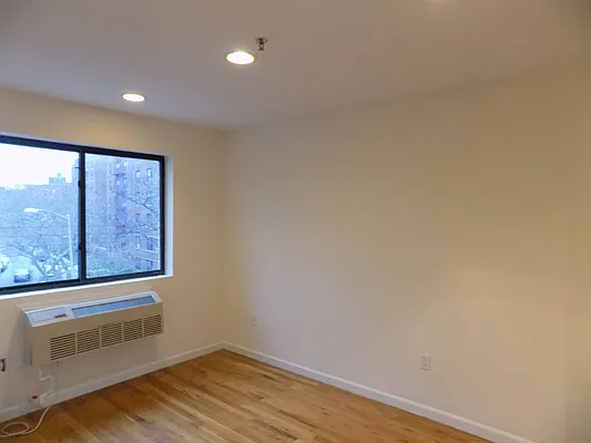 Rented by Blue Chip Real Estate Group LLC | media 36