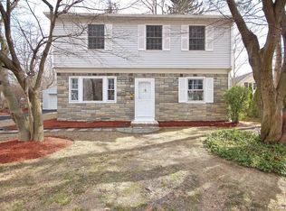 12 Osage Dr E, Ossining, NY 10562
