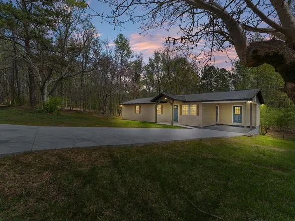 10120 County Road 65, Roanoke, AL 36274