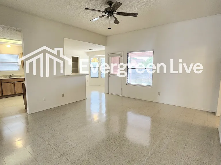 1323 San Felipe Ct — Photo 5